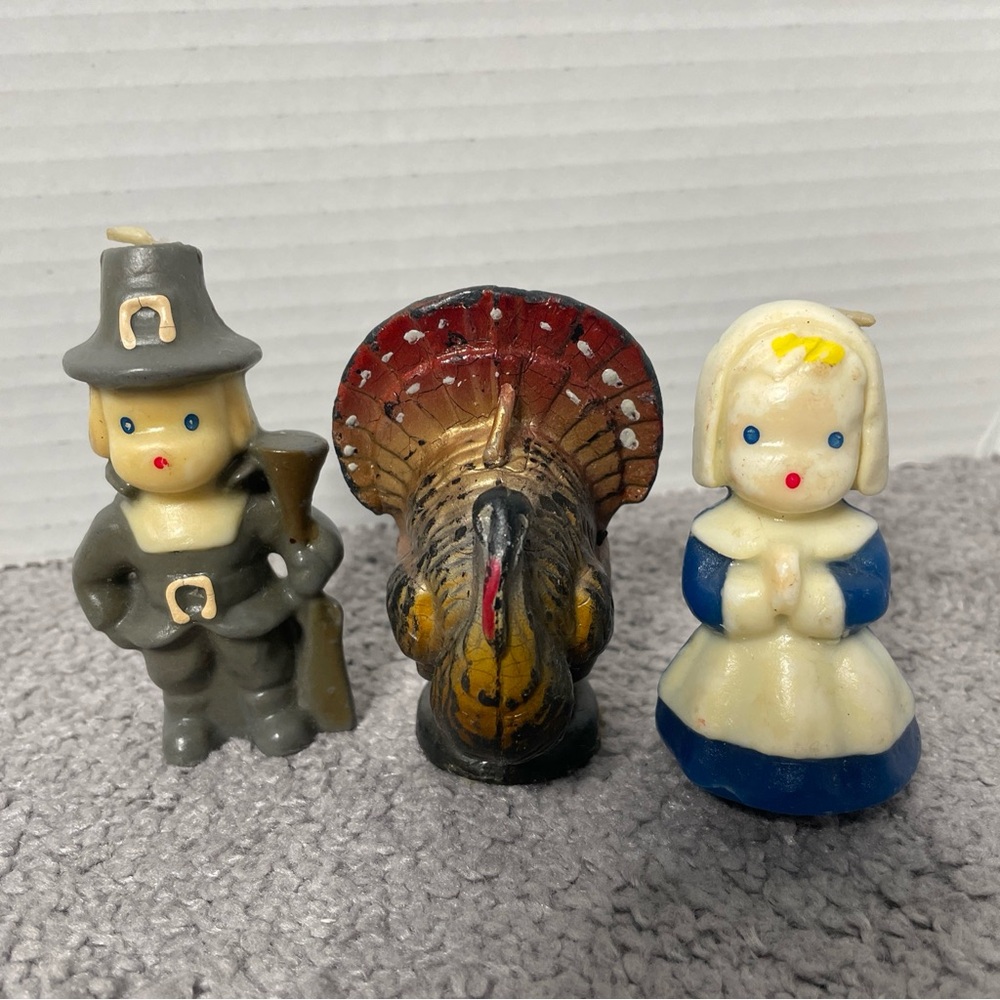 Gurley VTG. 1950s Thanksgiving Decorative Candles Pilgrims Turkey 3"-3.25" Set